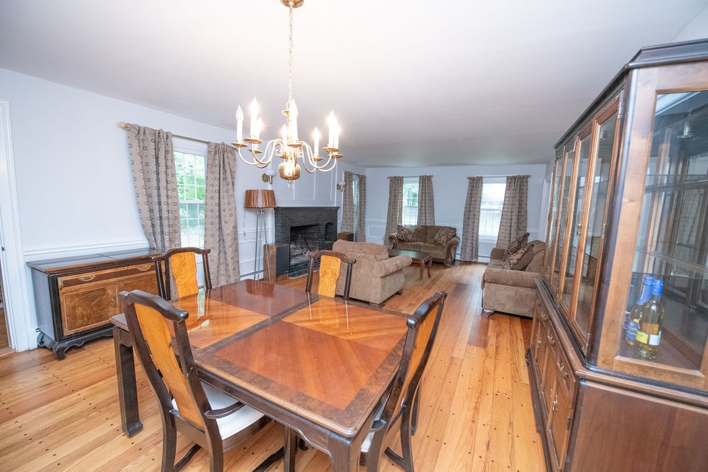 536 Middle Road East Greenwich, RI 02818 - Photo 11 of 49 Gallery Image 11