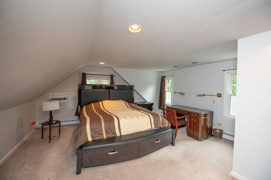 536 Middle Road East Greenwich, RI 02818 - Photo 21 of 49 Gallery Image 21