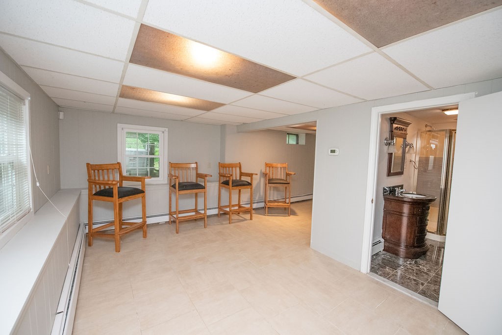 536 Middle Road East Greenwich, RI 02818 - Photo 36 of 49 Gallery Image 36