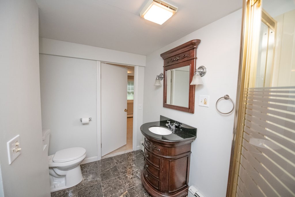 536 Middle Road East Greenwich, RI 02818 - Photo 38 of 49 Gallery Image 38