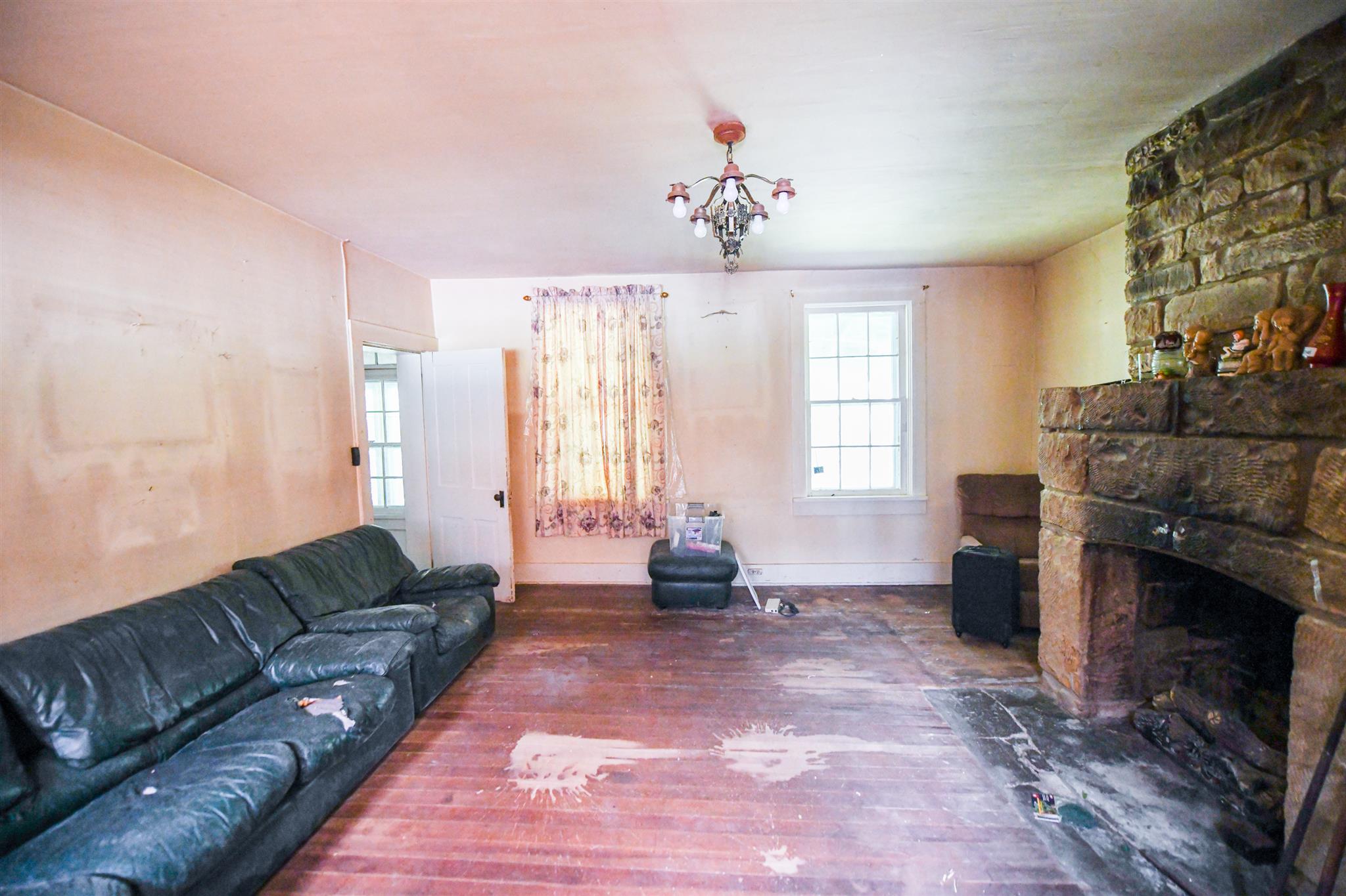 1527 Jackson Branch Ridge Road Nashville, IN 47448 - Photo 13 of 36 Gallery Image 13