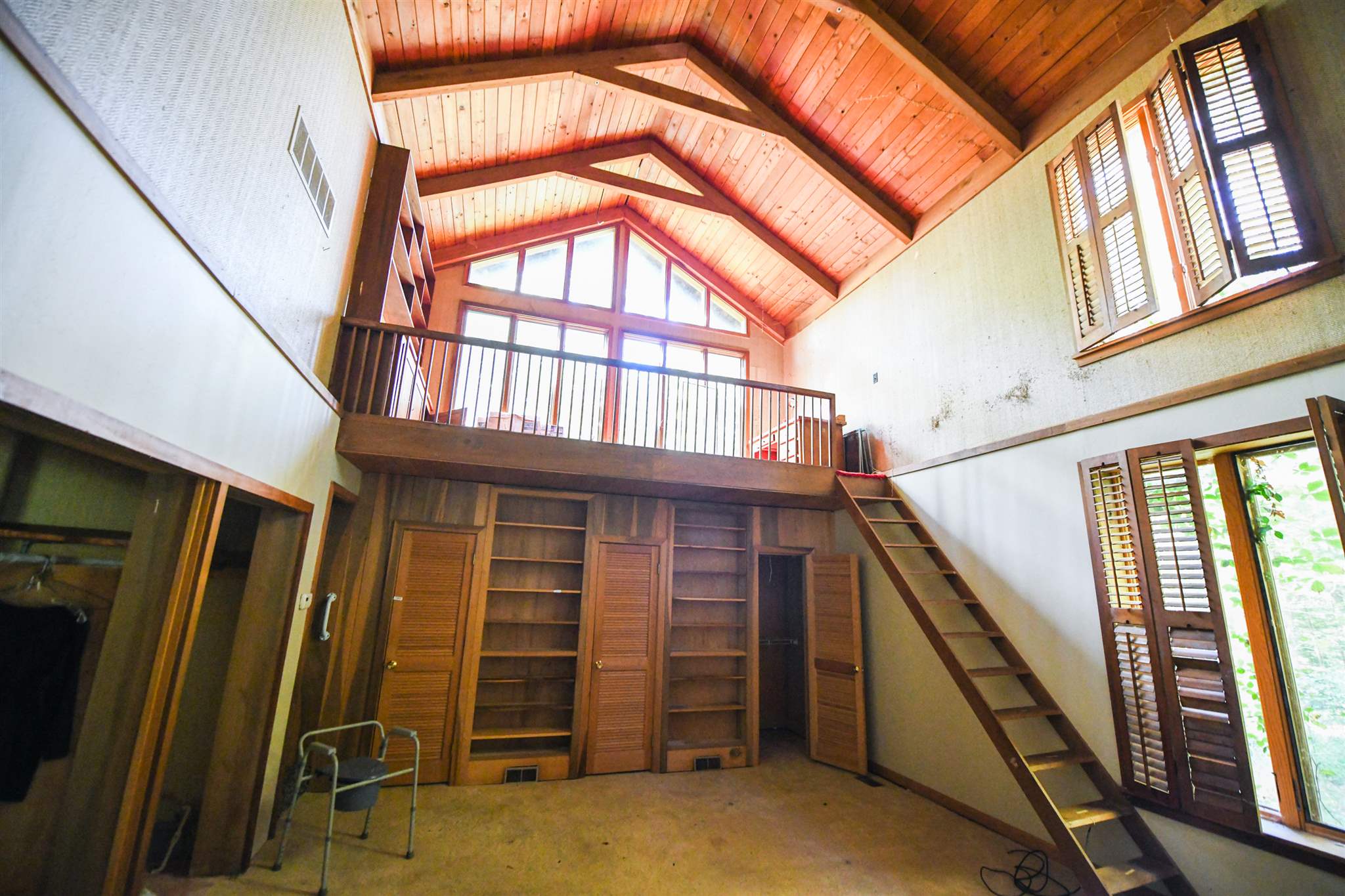 1527 Jackson Branch Ridge Road Nashville, IN 47448 - Photo 19 of 36 Gallery Image 19