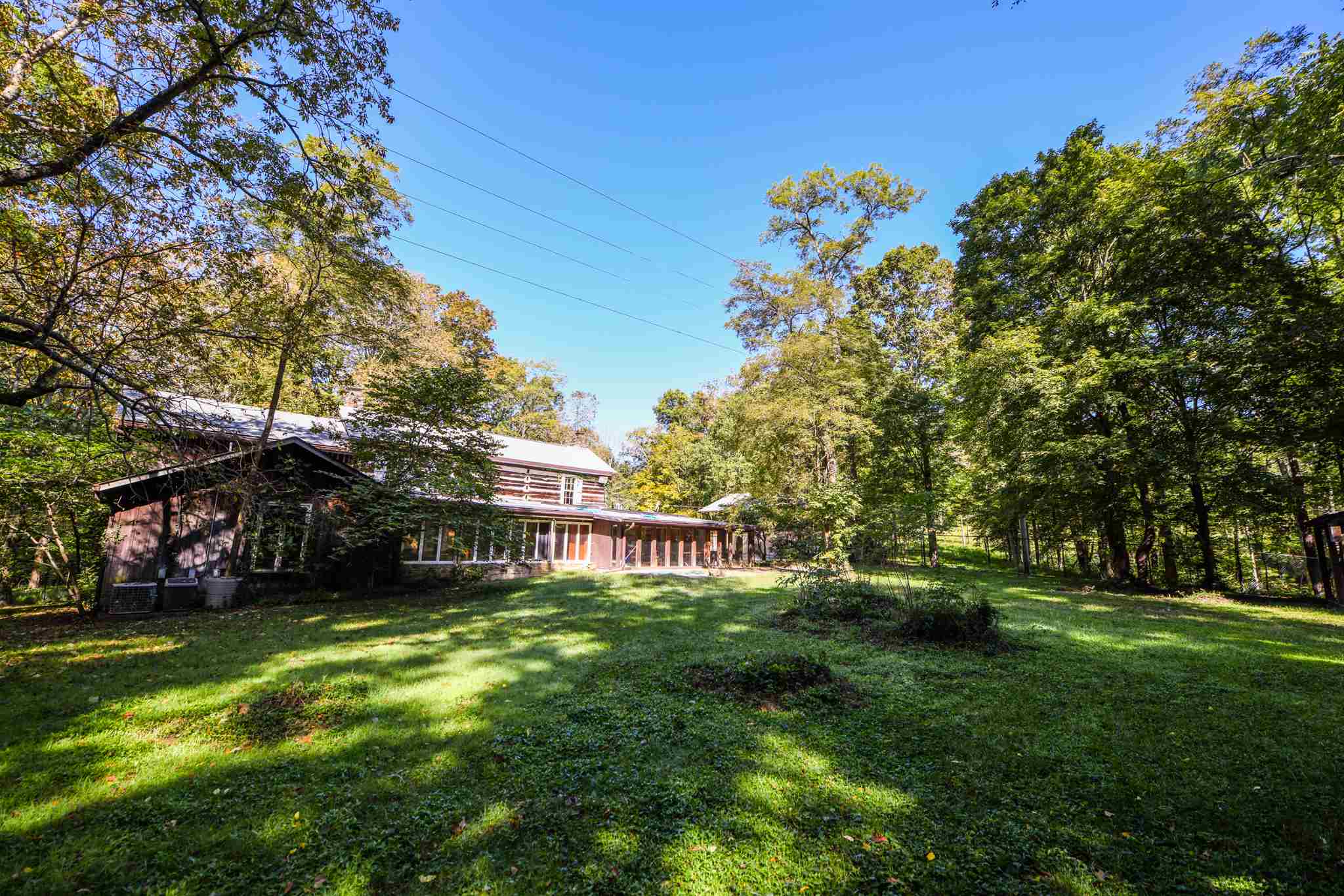 1527 Jackson Branch Ridge Road Nashville, IN 47448 - Photo 3 of 36 Gallery Image 3
