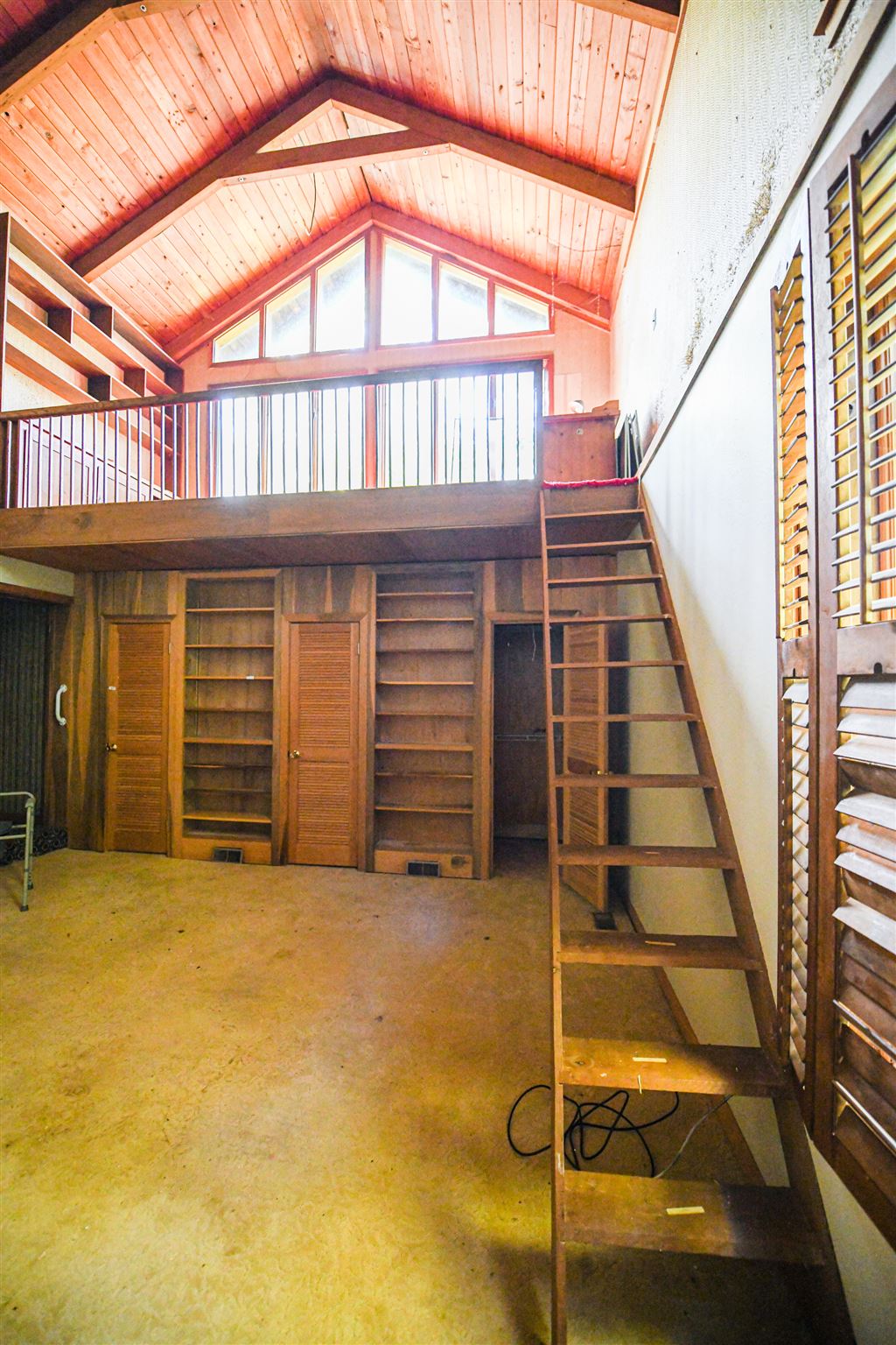 1527 Jackson Branch Ridge Road Nashville, IN 47448 - Photo 21 of 36 Gallery Image 21