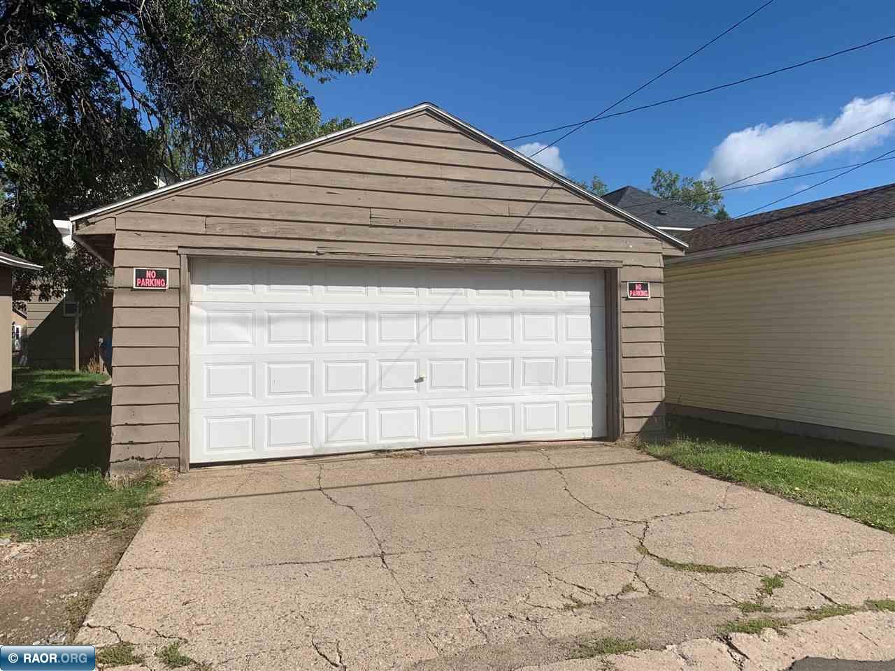 818 13th Street North Virginia, MN 55792 - Photo 14 of 17