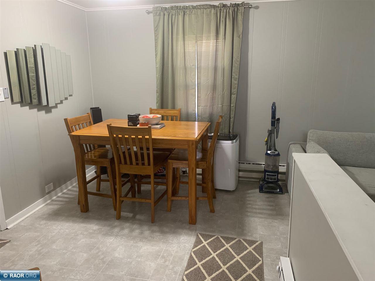 818 13th Street North Virginia, MN 55792 - Photo 5 of 17