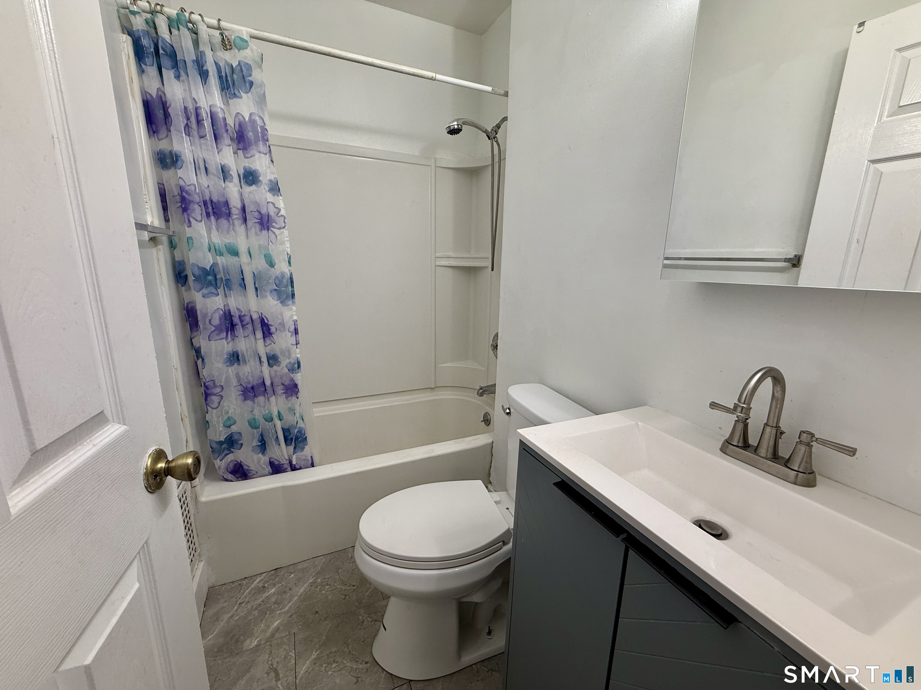 202 6th Street Bridgeport, CT 06607 - Photo 9 of 12