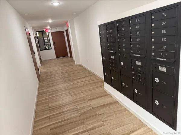 $3,218 | 947 College Avenue | Concourse Village