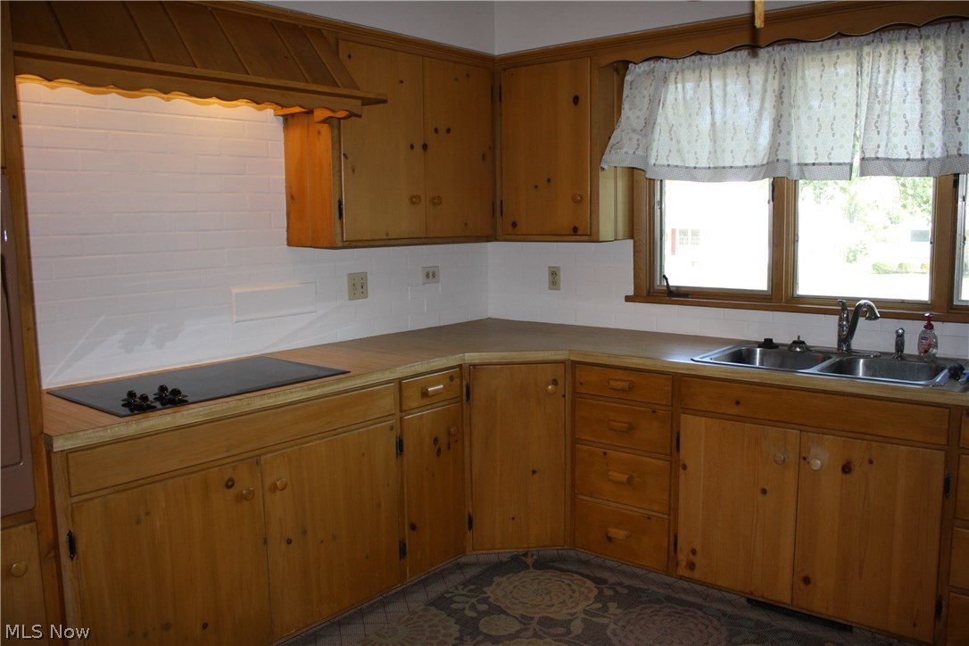 856 Ridge Road Ashland, OH 44805 - Photo 5 of 10 Gallery Image 5