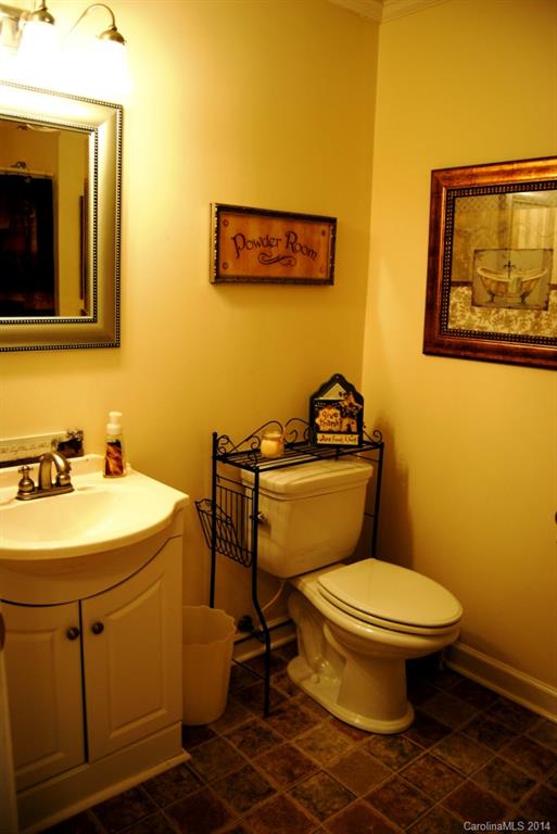 607 Wren Road Gastonia, NC 28056 - Photo 14 of 23 Gallery Image 14