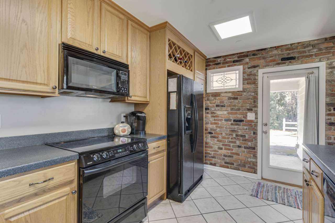 919 Waverly Road Tallahassee, FL 32312 - Photo 16 of 34 Gallery Image 16