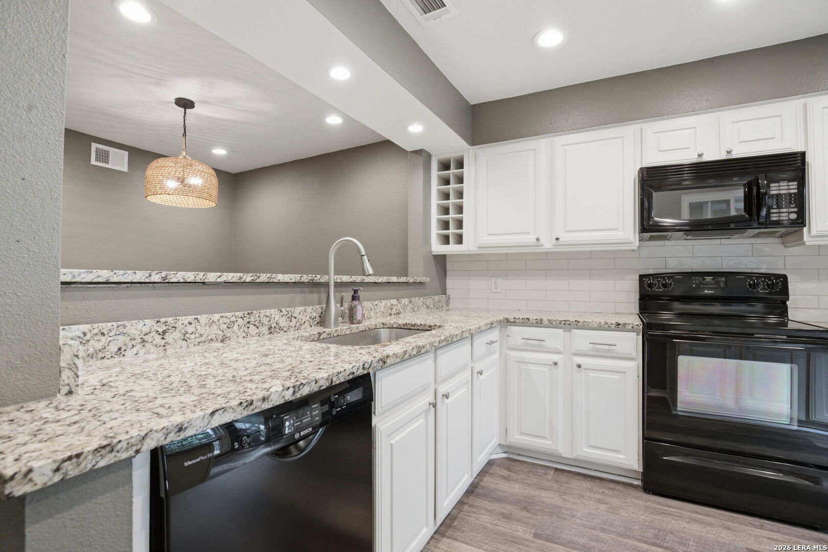 13130 Blanco Road, Unit 1504 San Antonio, TX 78216 - Photo 13 of 38