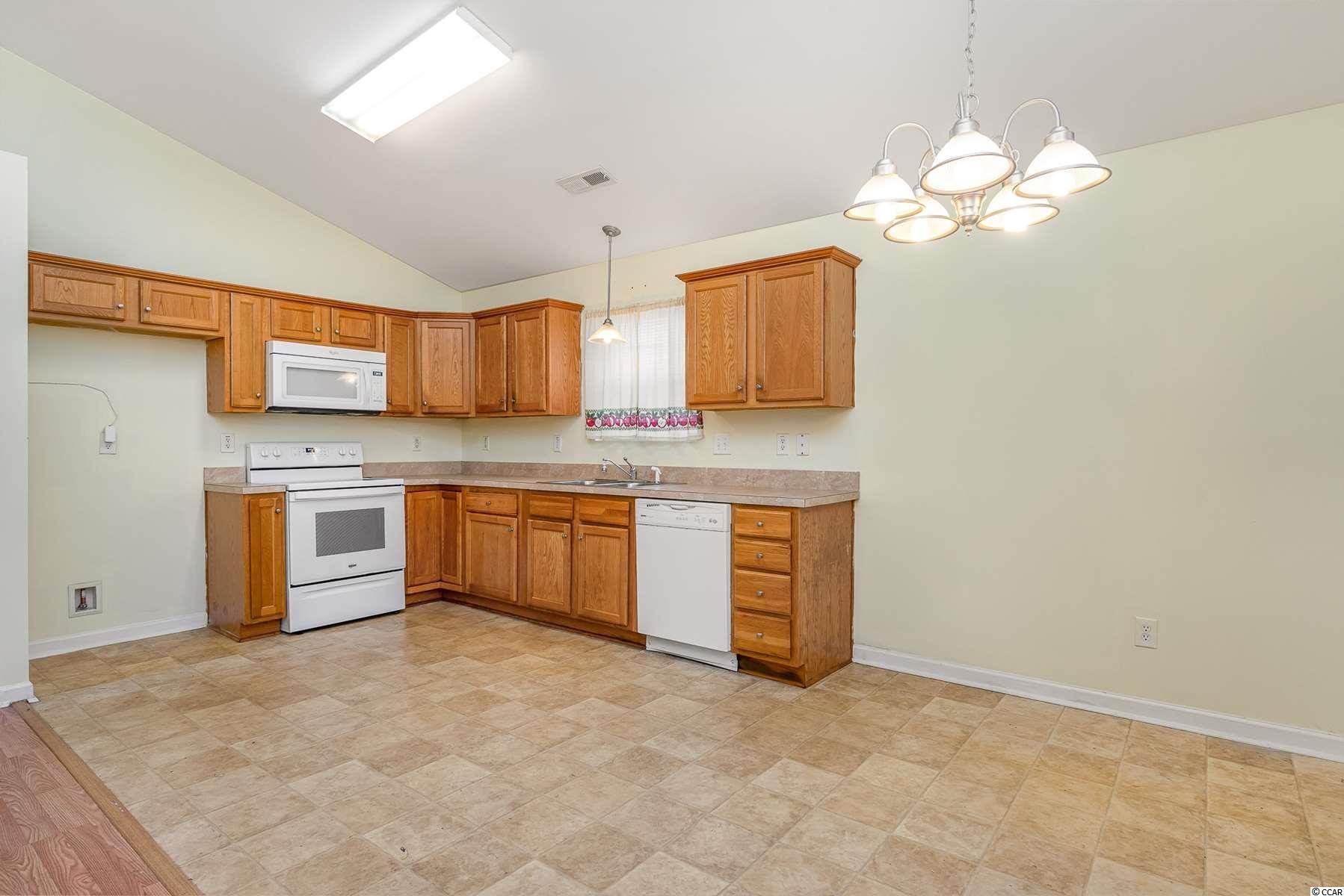 2013 Belladora Road Conway, SC 29527 - Photo 8 of 30 Gallery Image 8