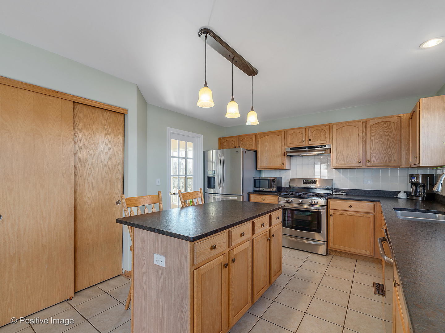 1608 Prairieview Boulevard Bolingbrook, IL 60490 - Photo 12 of 30