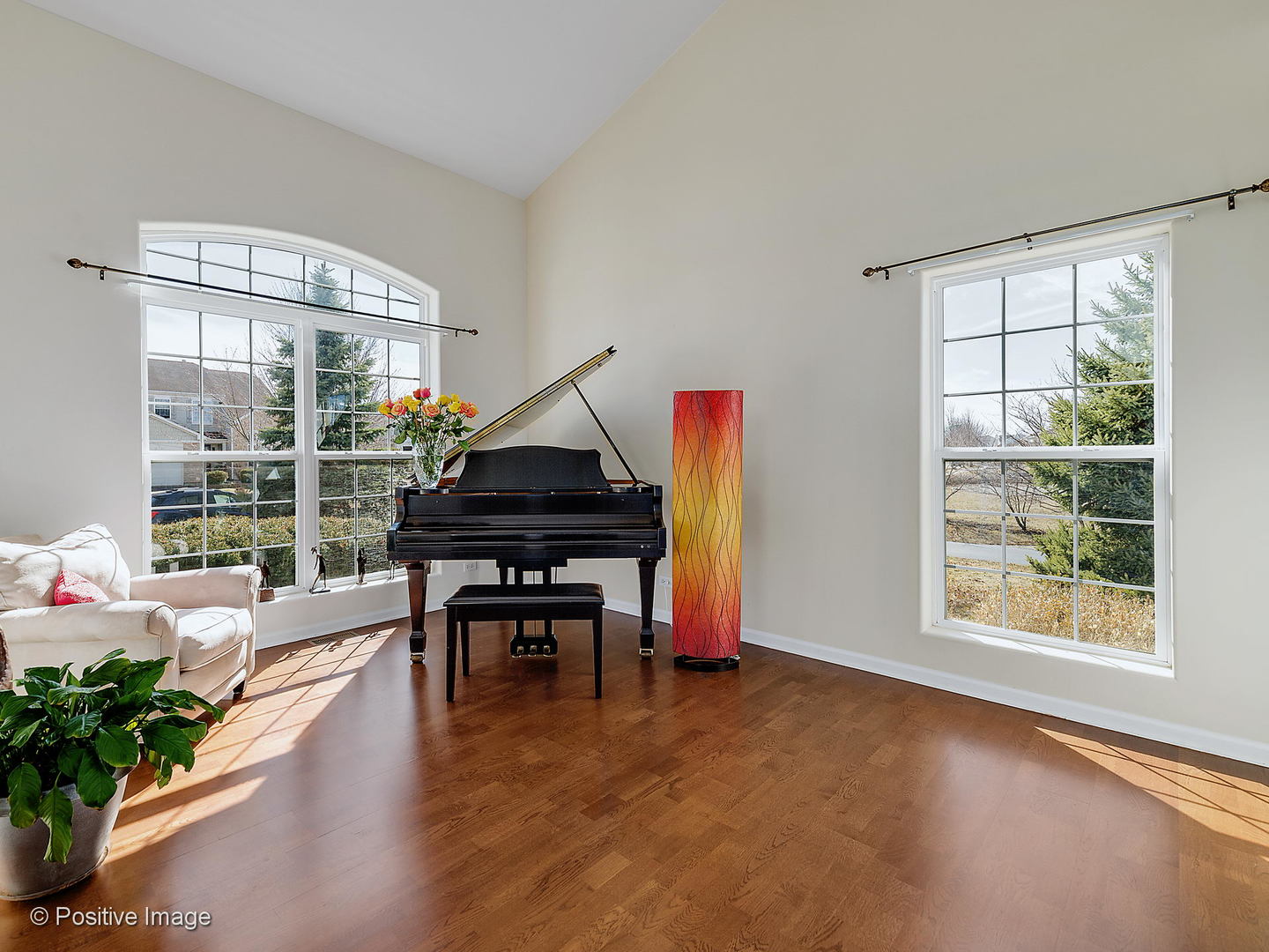 1608 Prairieview Boulevard Bolingbrook, IL 60490 - Photo 4 of 30