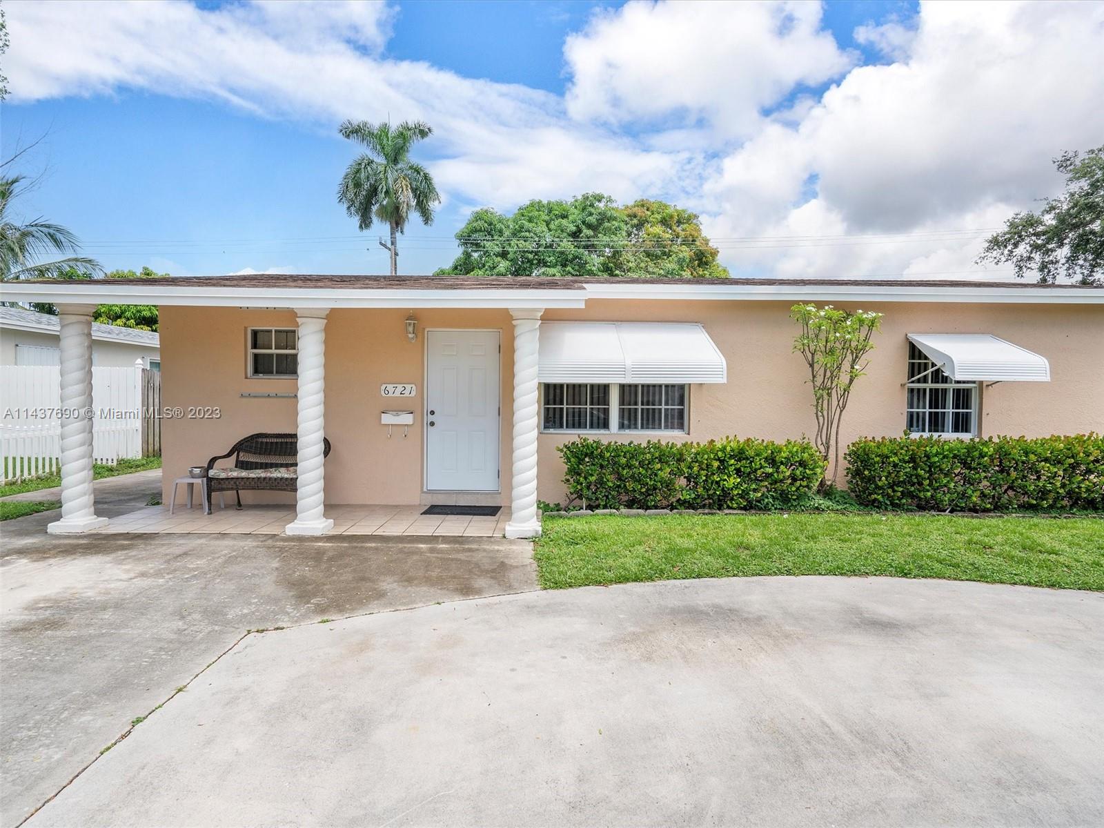 6721 Raleigh Street Hollywood, FL 33024 - Photo 5 of 28 Gallery Image 5
