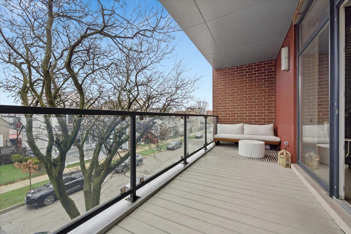 3518 West Wolfram Street, Unit 2 Chicago, IL 60618 - Photo 12 of 34 a view of sitting area with furniture