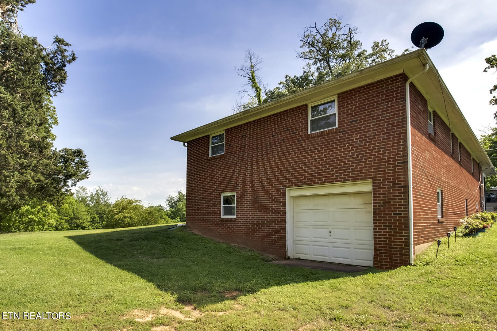 2000 Rock Quarry Road Loudon, TN 37774 - Photo 34 of 36 Gallery Image 34