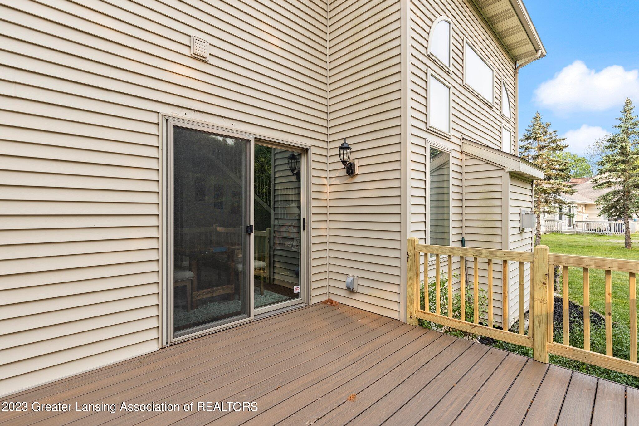 10262 River Rock Road Dimondale, MI 48821 - Photo 33 of 44 15-web-or-mls-10262-rock-hollow-ln