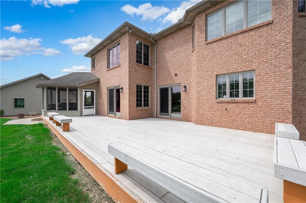 258 Smith Road Renfrew, PA 16053 - Photo 7 of 50 a front view of house with yard