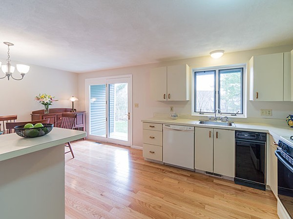 18 Deer Path, Unit 5 Maynard, MA 01754 - Photo 8 of 29 Gallery Image 8