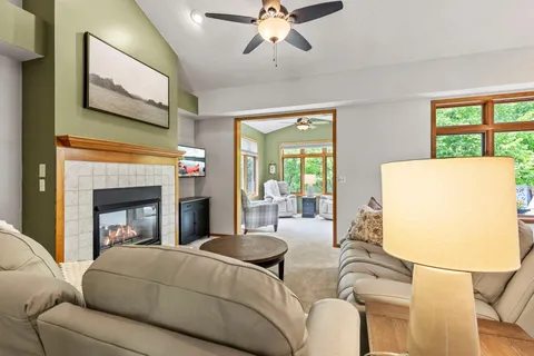 $475,000 | 112021 Hidden Creek Place, Chaska, MN 55318