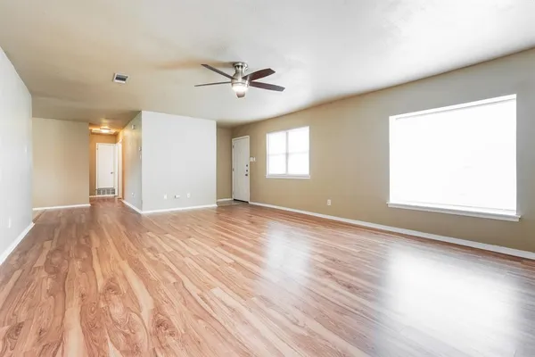 $1,580 | 701 East Mission Street, Crowley, TX 76036