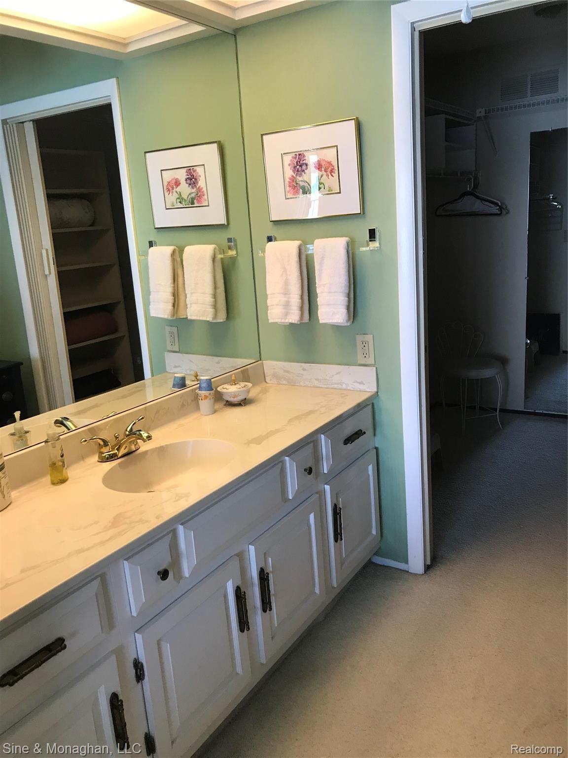 1715 River Road, Unit 31 St. Clair, MI 48079 - Photo 20 of 69 16 MASTER BATH 2 1715 RIVER #31.JPG