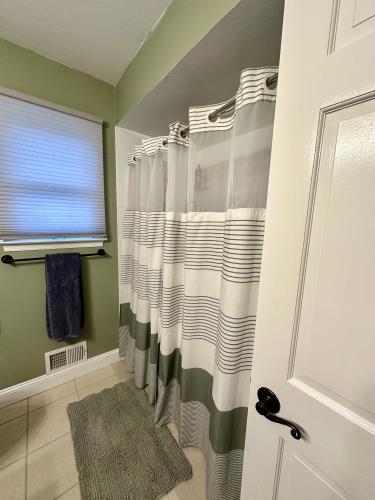 168 Ueland Road Red Bank, NJ 07701 - Photo 22 of 27 Gallery Image 22