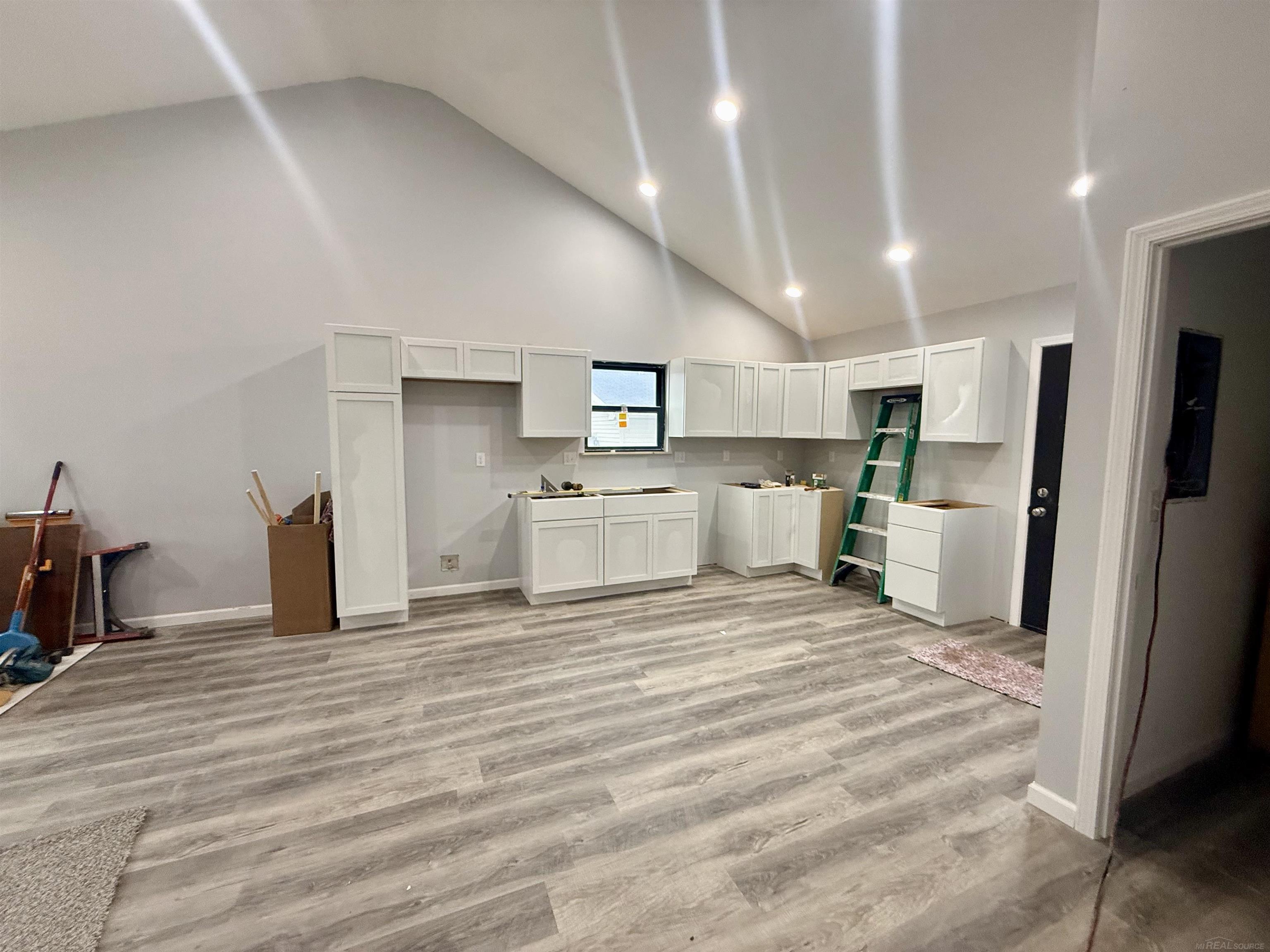 385 Mayer Road St. Clair, MI 48079 - Photo 12 of 54