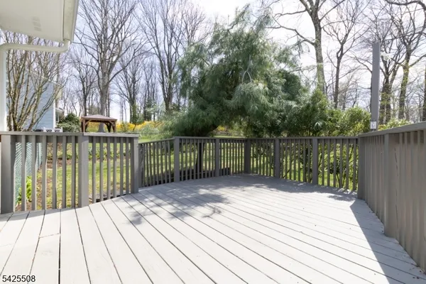 $550,000 | 35 Sanford Drive, Randolph, NJ 07869