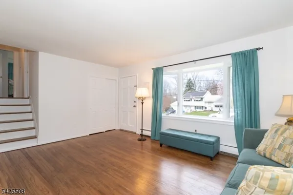 $550,000 | 35 Sanford Drive, Randolph, NJ 07869