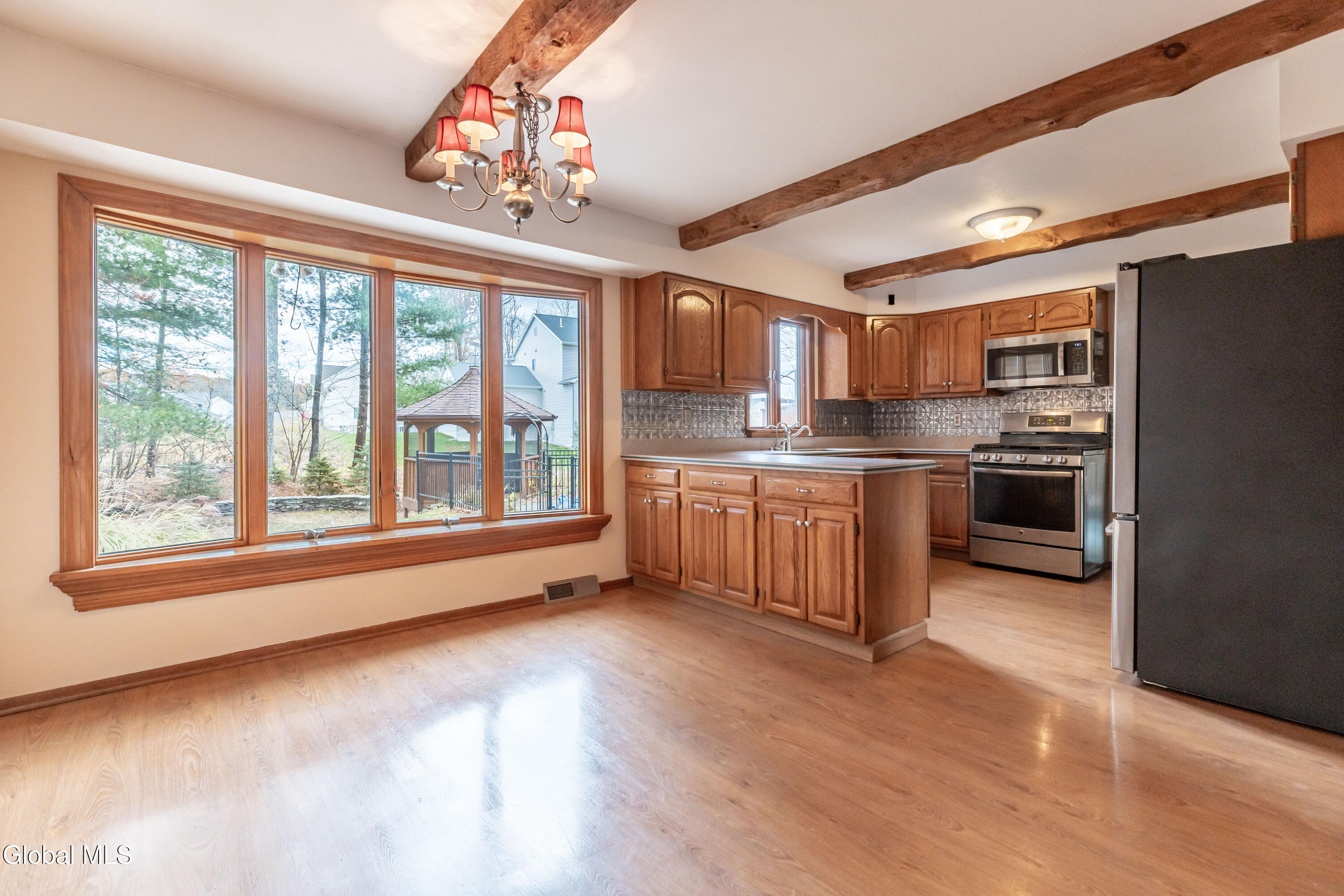 67 Pico Road Clifton Park, NY 12065 - Photo 12 of 64 Kitchen eat-in