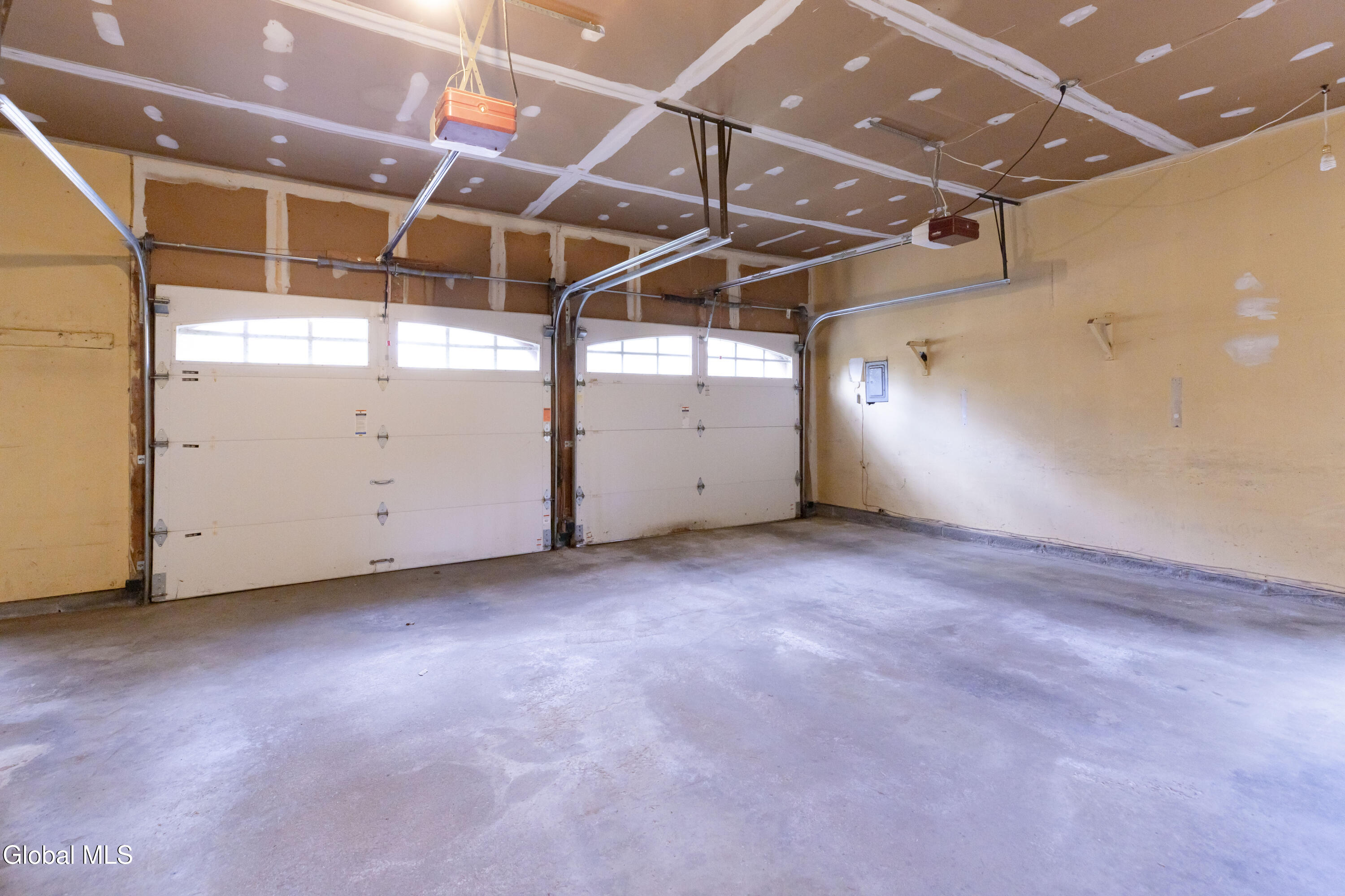 67 Pico Road Clifton Park, NY 12065 - Photo 47 of 64 Garage