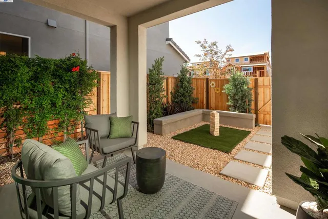 $944,861 | 354-354 Sagebrush Drive, Napa, CA 94558