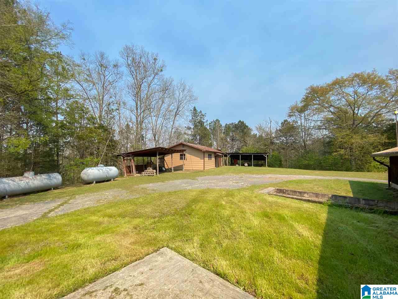 1391 Holland Finley Road Jacksonville, AL 36265 - Photo 34 of 40