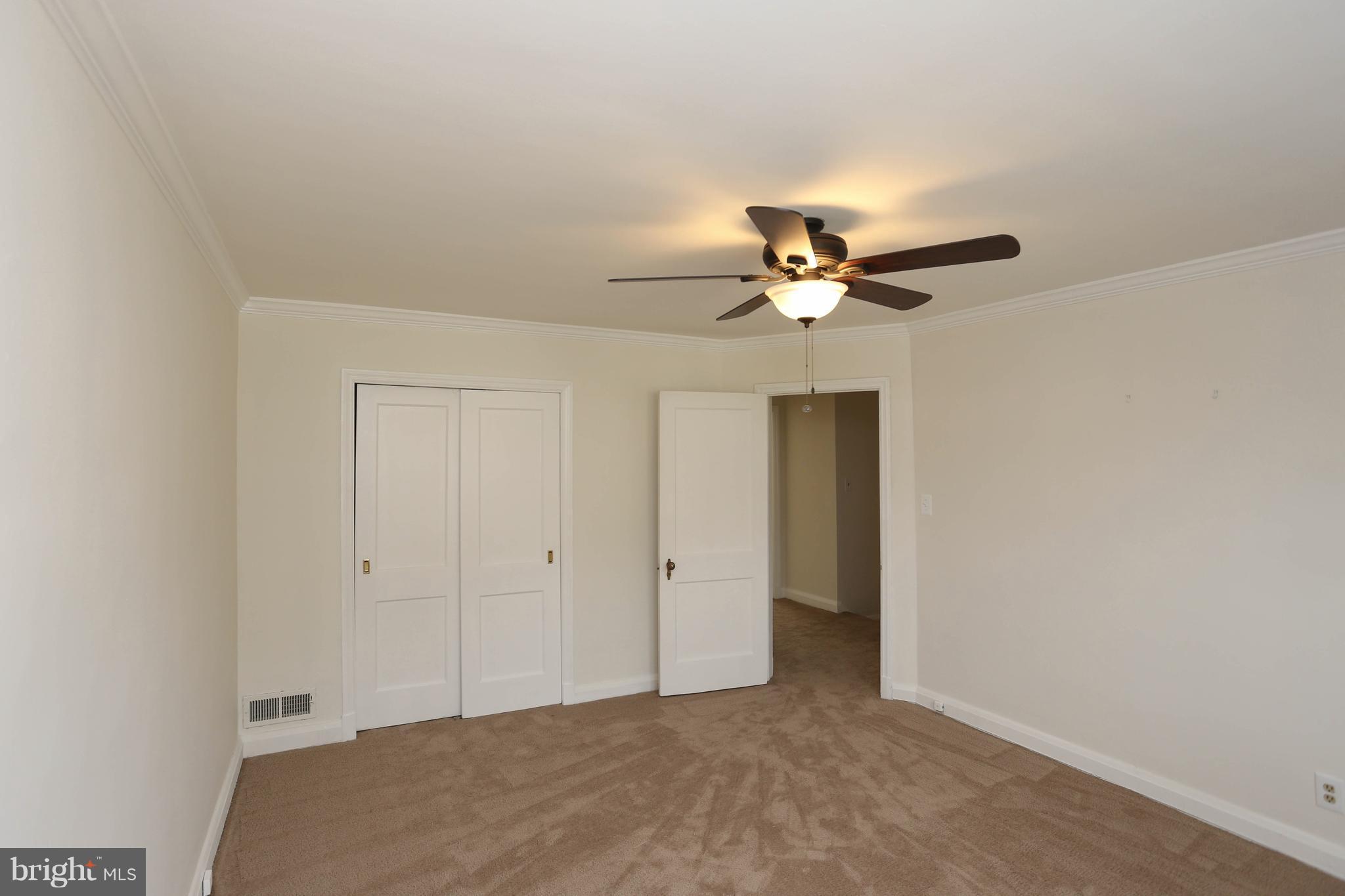 6139 Regent Park Road Baltimore, MD 21228 - Photo 12 of 27 Bedroom