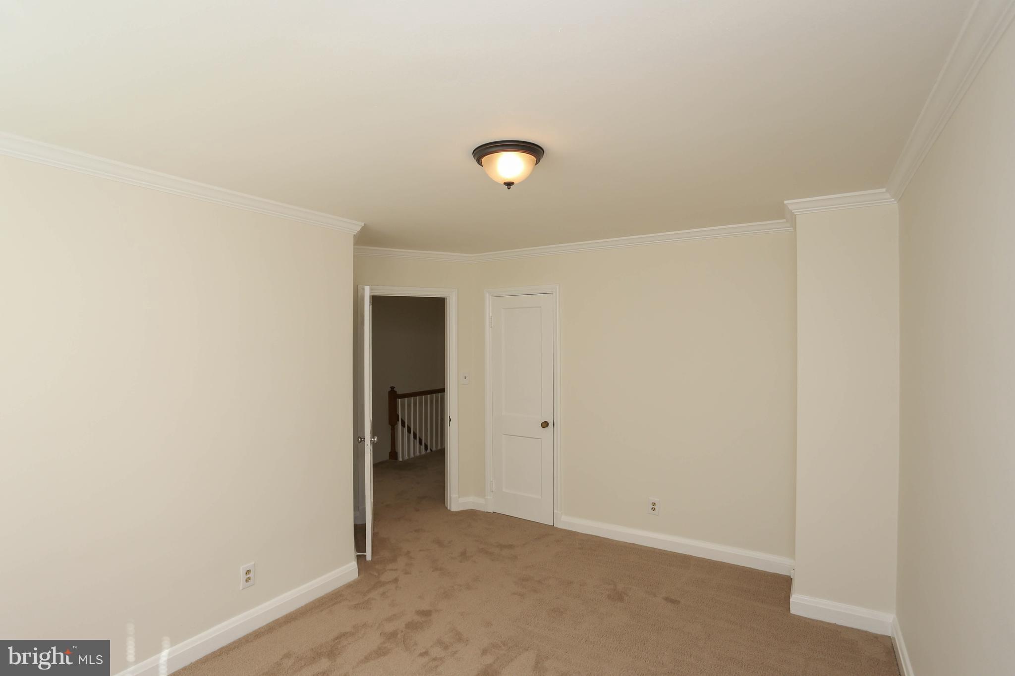 6139 Regent Park Road Baltimore, MD 21228 - Photo 13 of 27 Bedroom