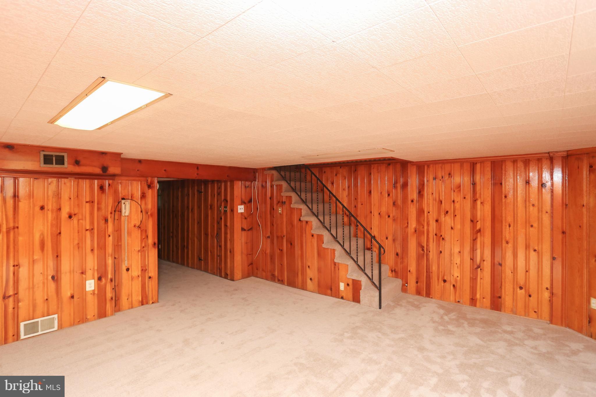 6139 Regent Park Road Baltimore, MD 21228 - Photo 17 of 27 Basement