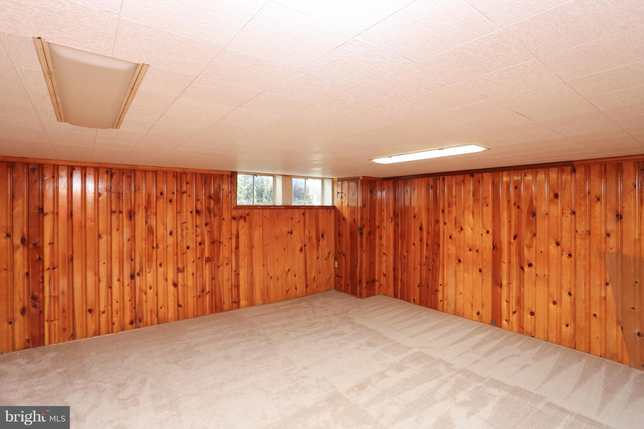 6139 Regent Park Road Baltimore, MD 21228 - Photo 21 of 27 Basement