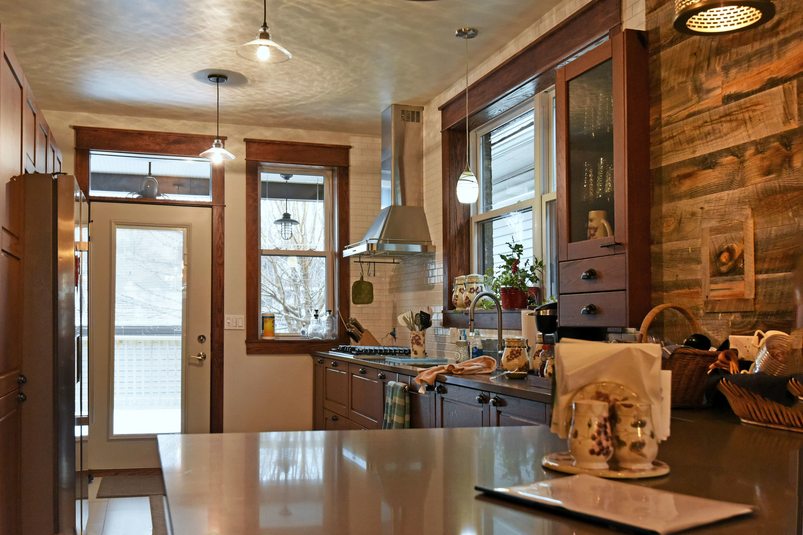 Undisclosed Address Chicago, IL 60625 - Photo 11 of 33