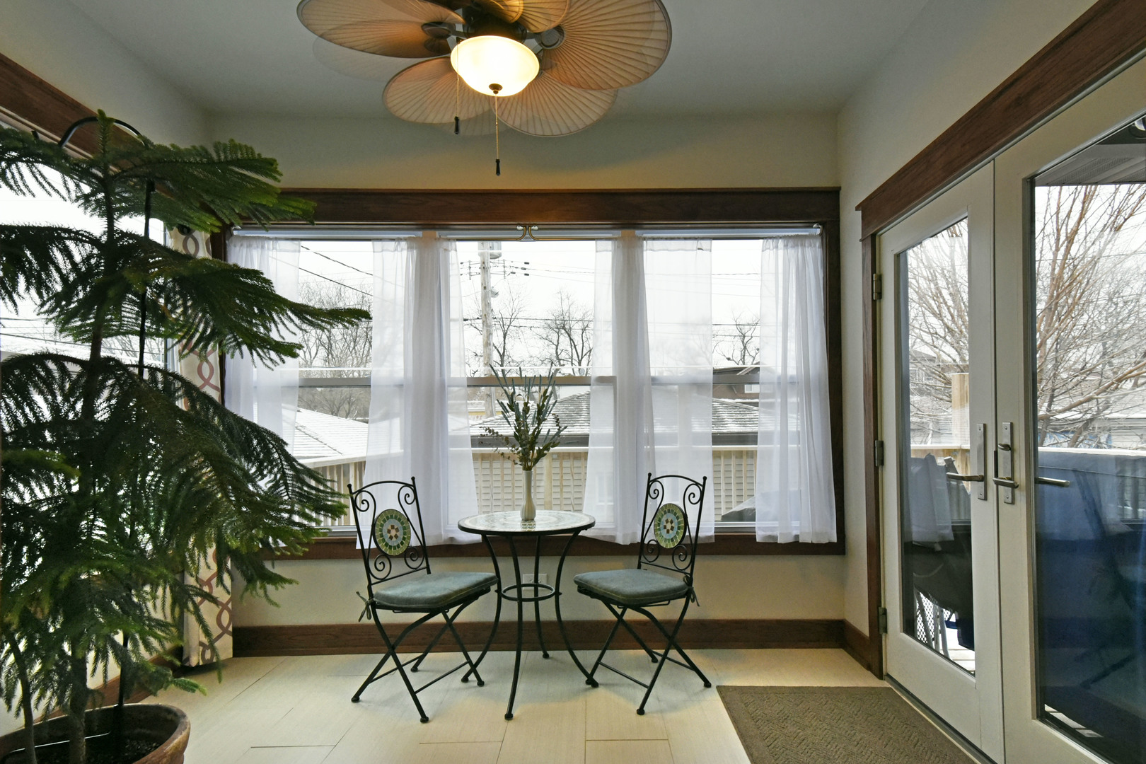 Undisclosed Address Chicago, IL 60625 - Photo 18 of 33