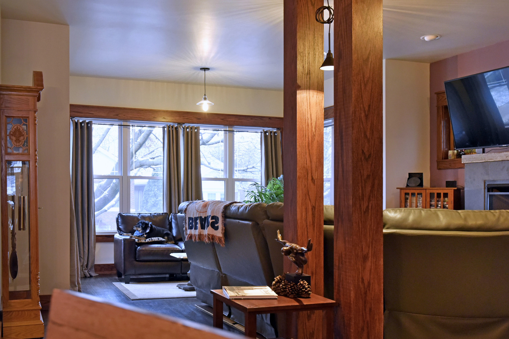 Undisclosed Address Chicago, IL 60625 - Photo 4 of 33