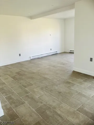 $2,450 | 310 Lake Shore South, Unit D, Montague, NJ 07827