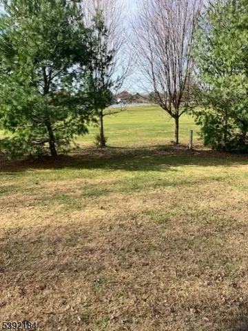 $2,450 | 310 Lake Shore South, Unit D, Montague, NJ 07827