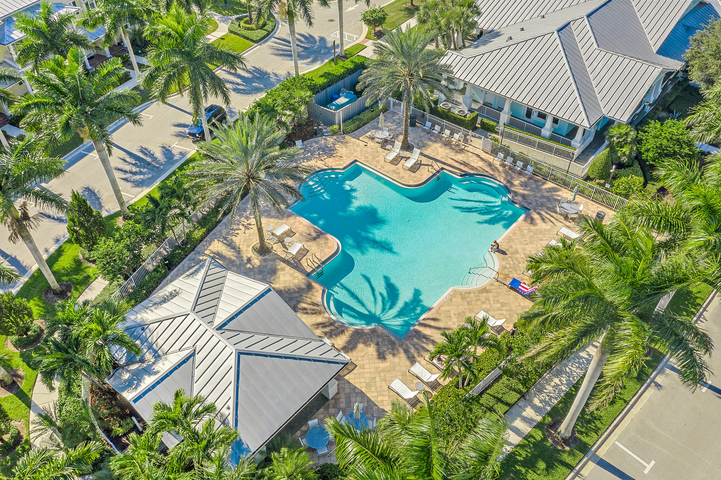 2704 Sunbury Drive Jupiter, FL 33458 - Photo 49 of 50 an aerial view of a house having outdoor space