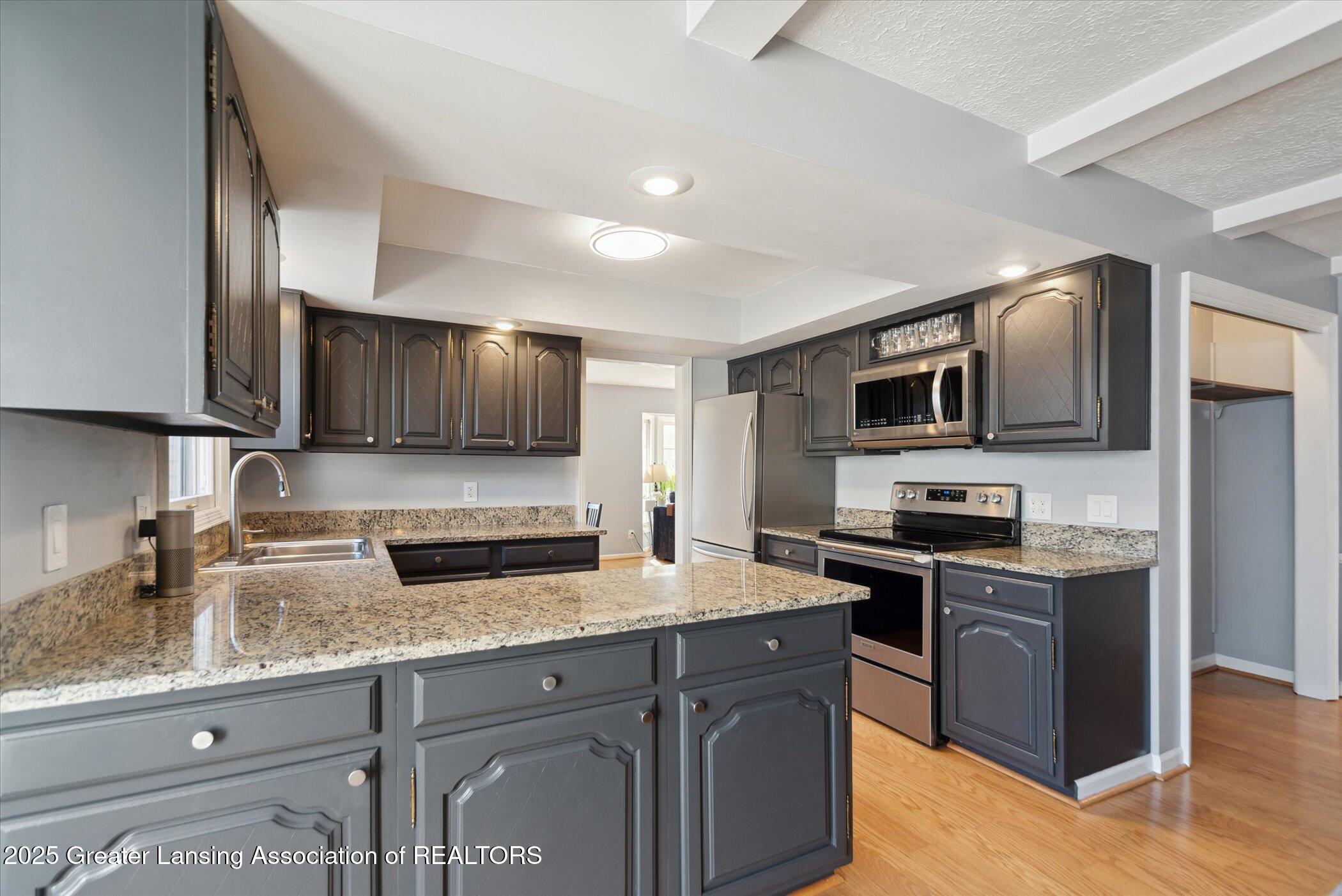 1740 Foxcroft Road East Lansing, MI 48823 - Photo 21 of 56 21-1740-Foxcroft-Rd-East-Lansing-MI-4882