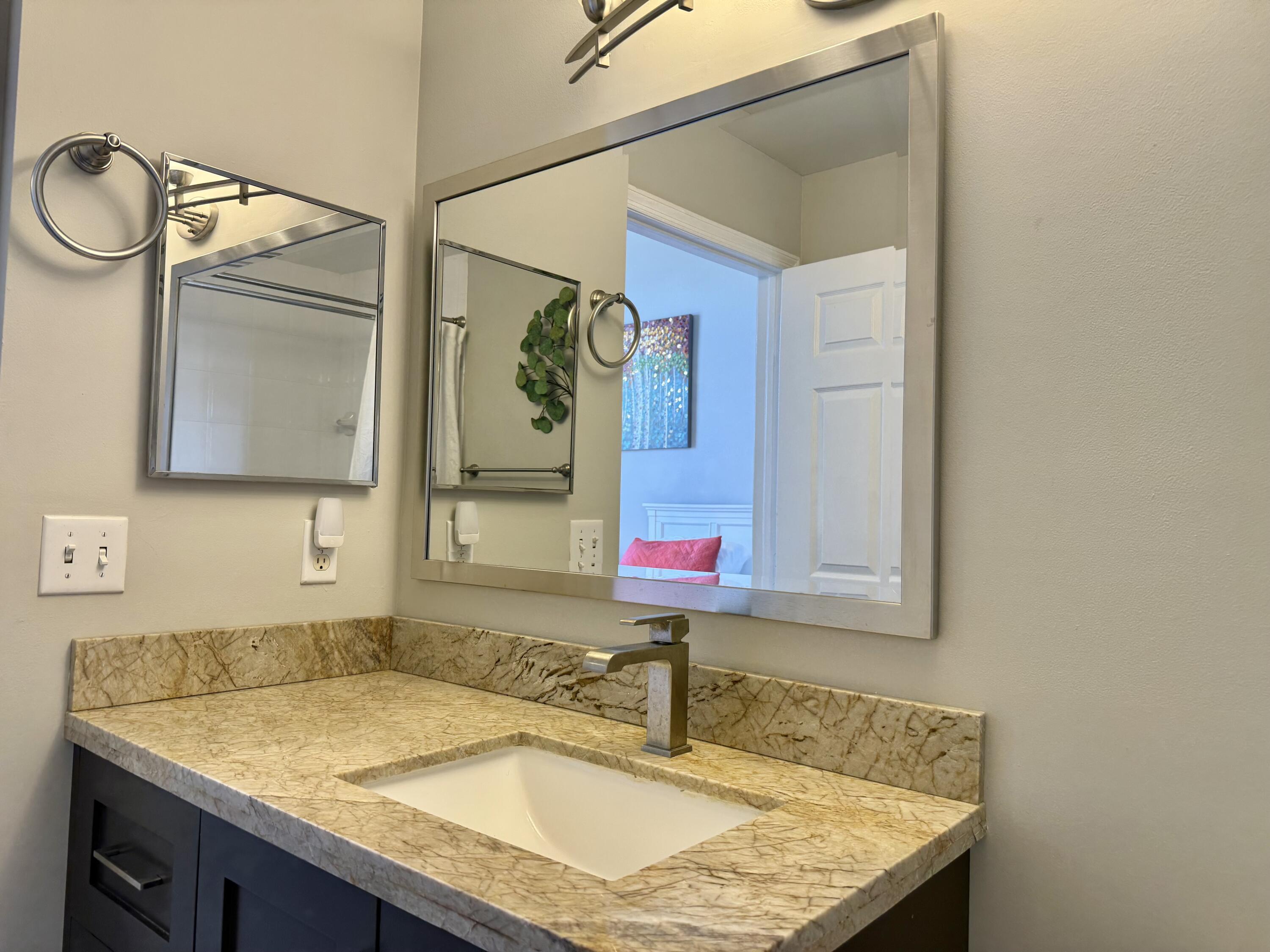 616 Clearwater Park Road, Unit LP01 West Palm Beach, FL 33401 - Photo 31 of 35 SECOND MASTER BATH