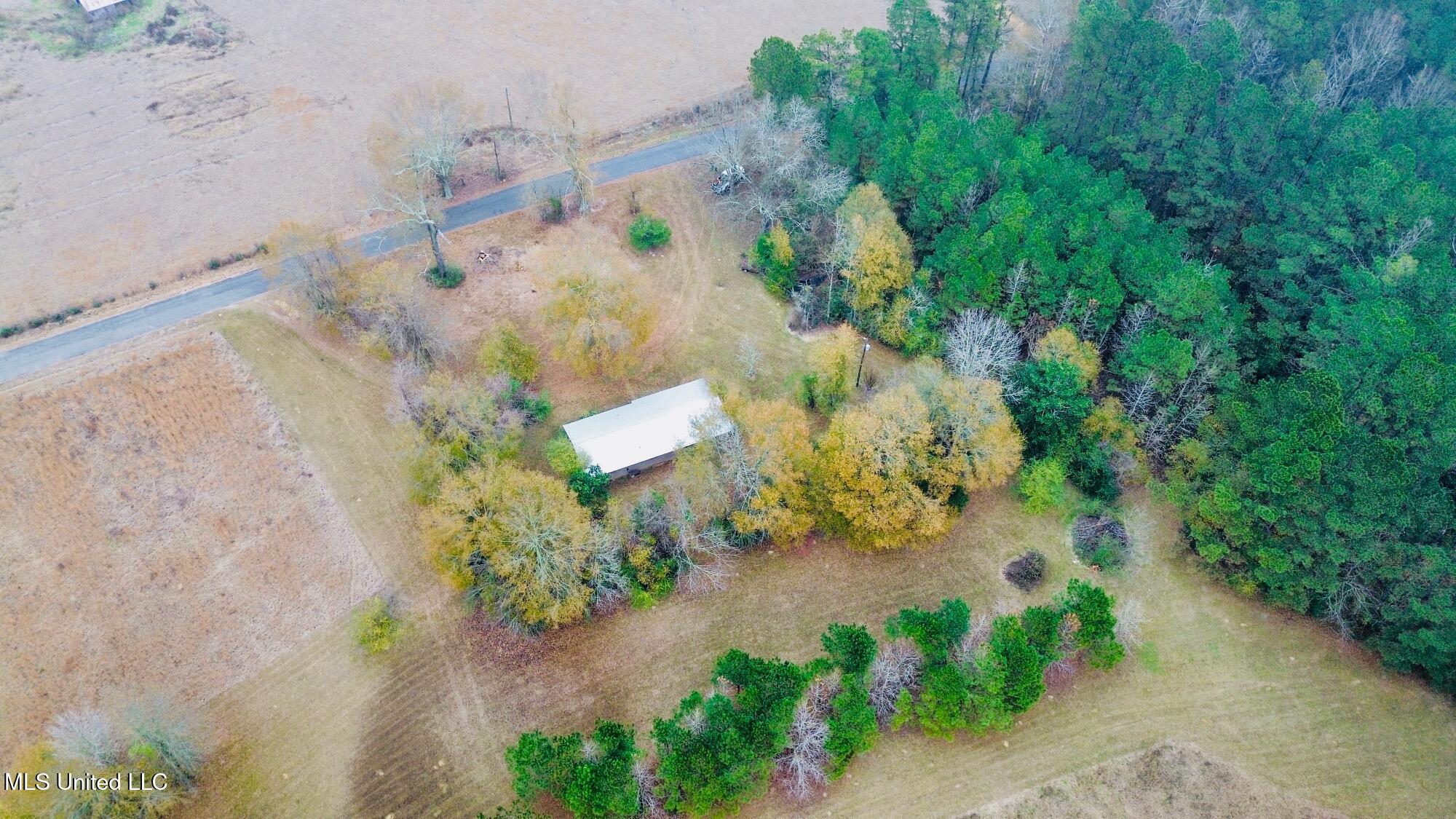 399 James Boyakin Barnett Road Magee, MS 39111 - Photo 13 of 48 dji_fly_20251222_060700_235_176670587640