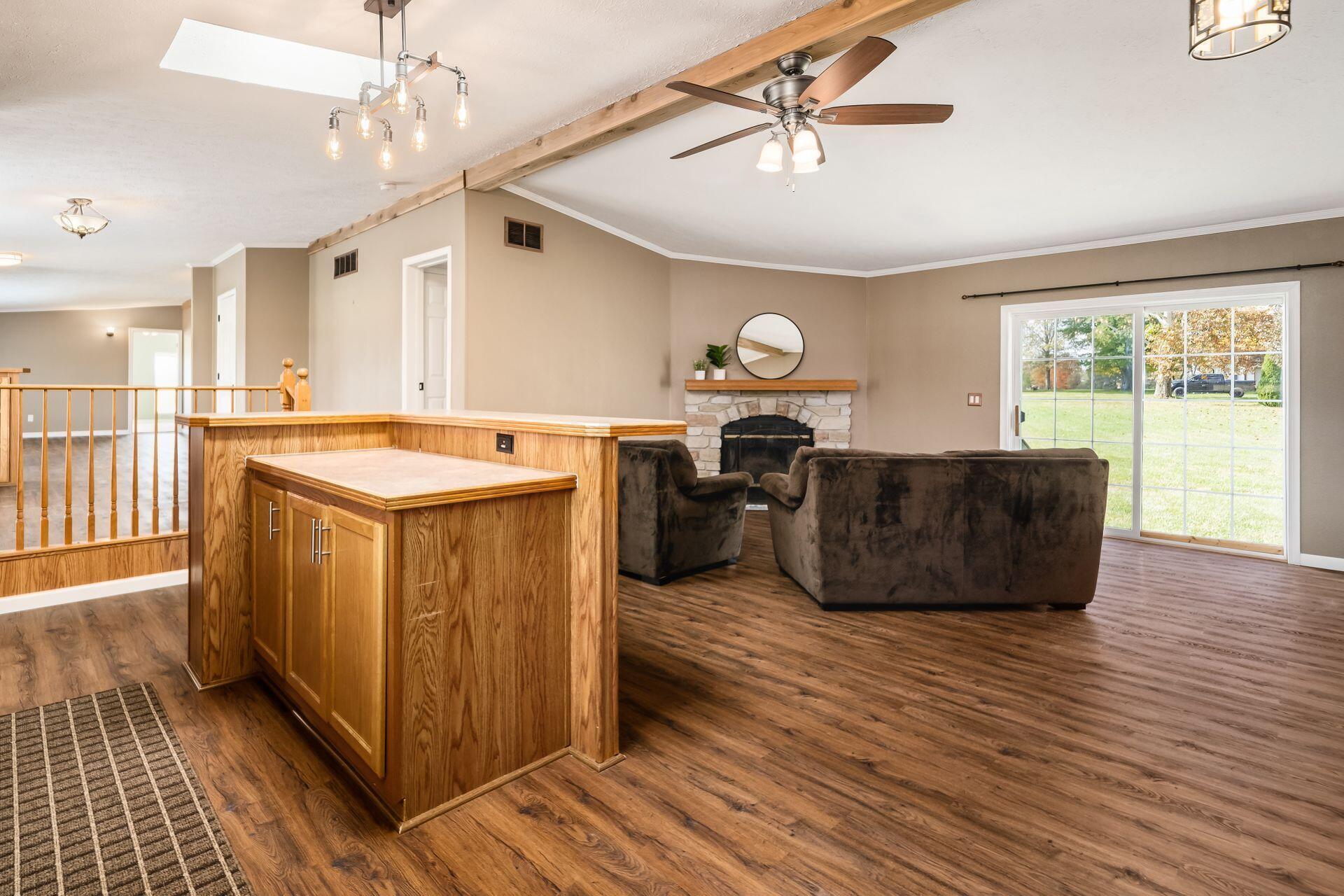 5000 Leonardsburg Road Delaware, OH 43015 - Photo 11 of 40 Updated Lighting and LVP Flooring (2016)